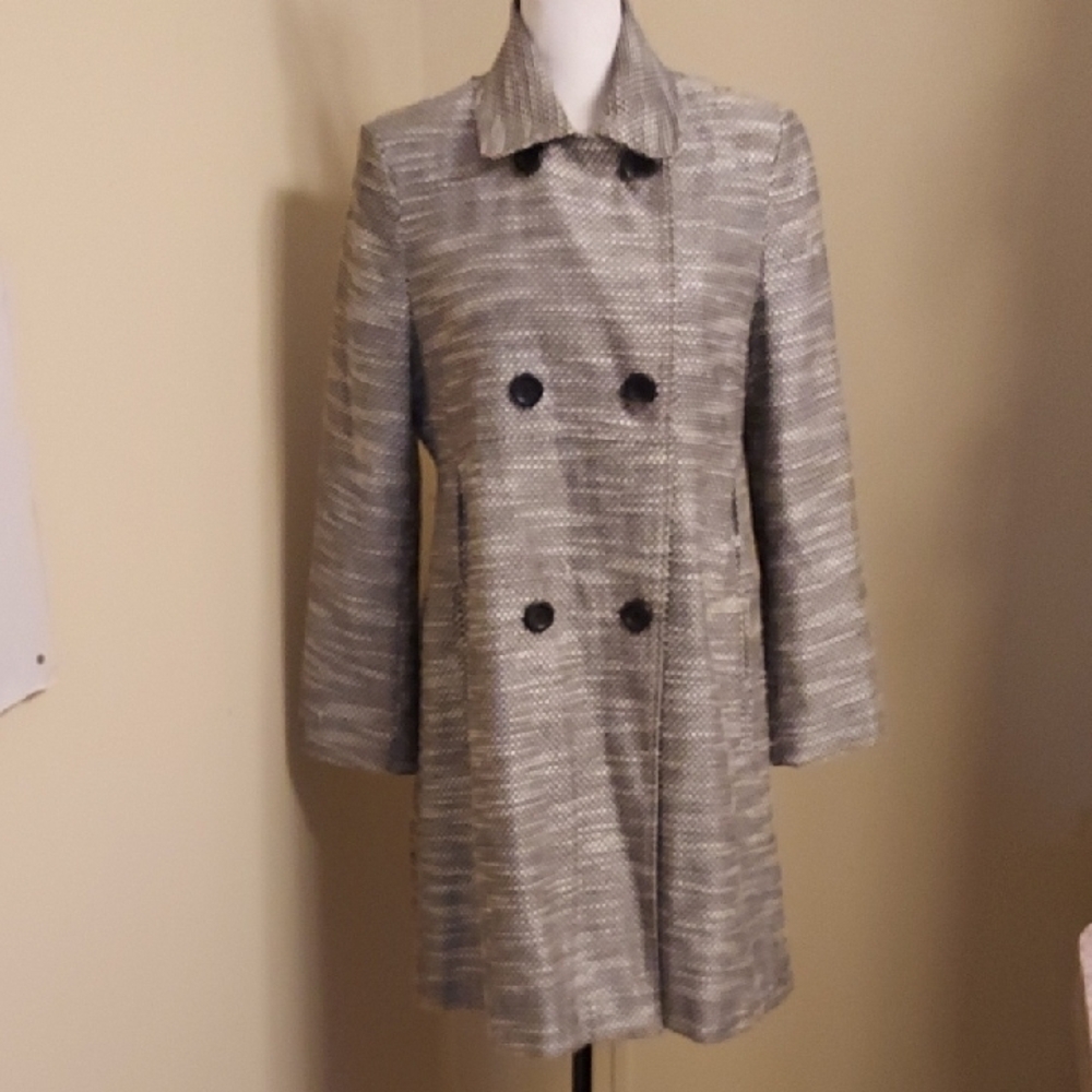 Gray Mid-Length Double-Breasted Trench Coat